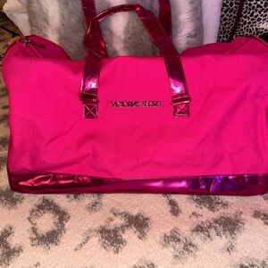 Victoria’s Secret extra large pink duffel bag NWOT - like new, never used!